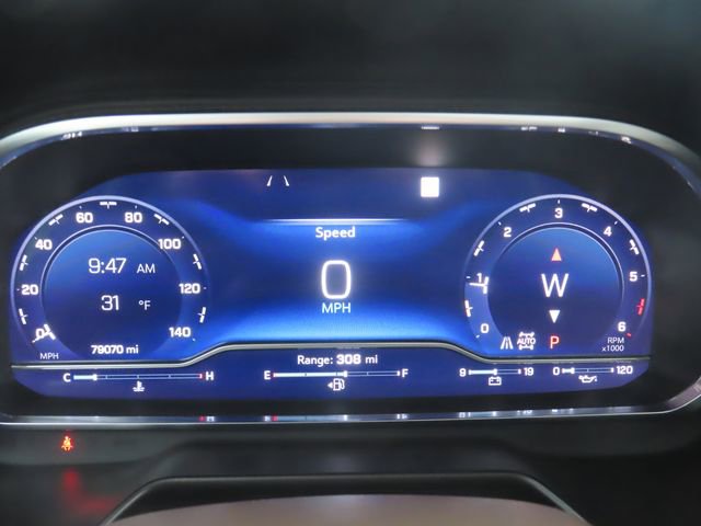 Used 2022 Chevrolet Tahoe LT w/ Luxury Package image 37