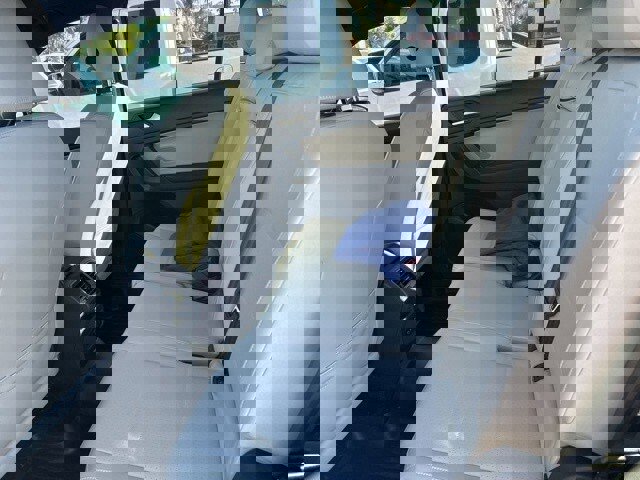 Certified 2021 Volkswagen Tiguan SE R-Line image 5