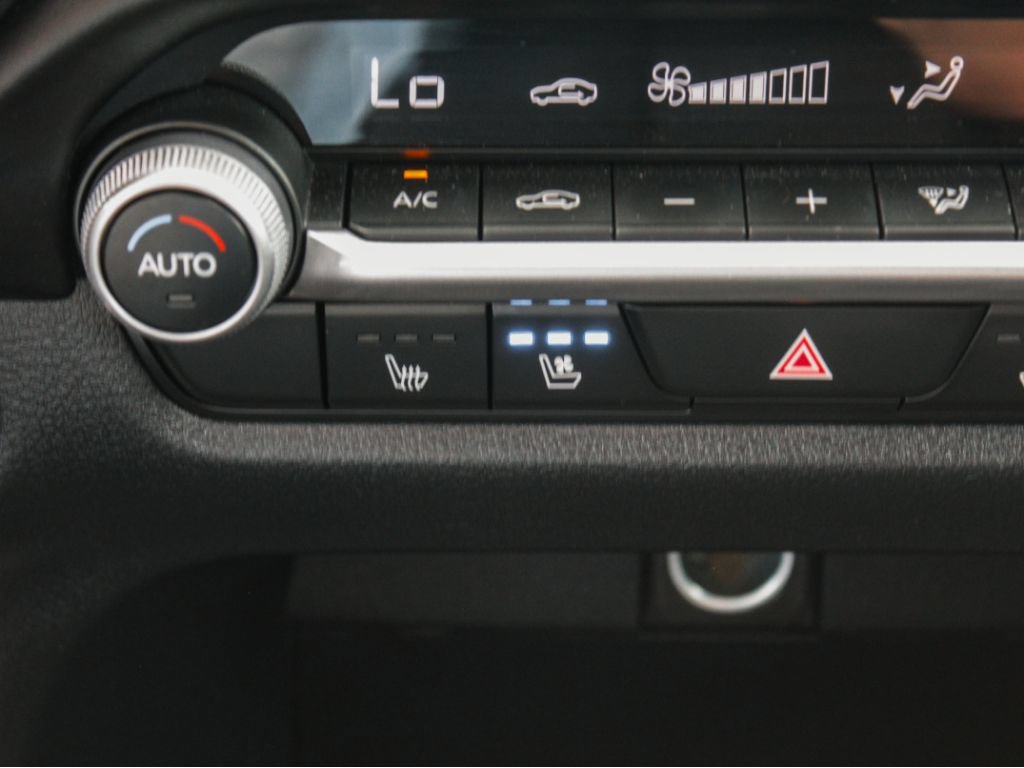 Used 2026 MAZDA CX-50 AWD 2.5 Hybrid w/ Premium Pkg image 20