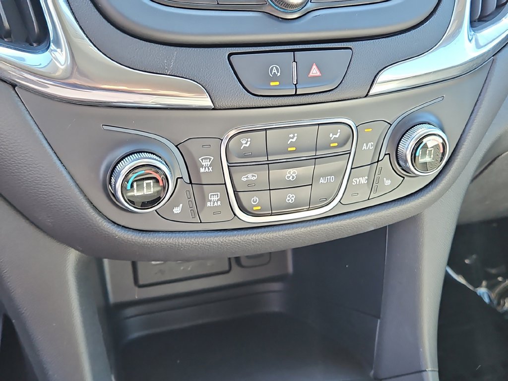 Used 2022 Chevrolet Equinox LT FWD image 32