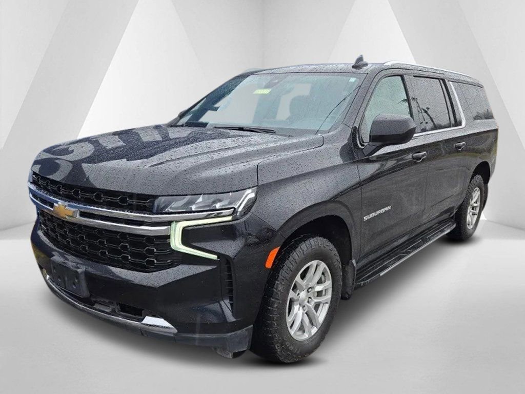 Used 2021 Chevrolet Suburban LS image 3