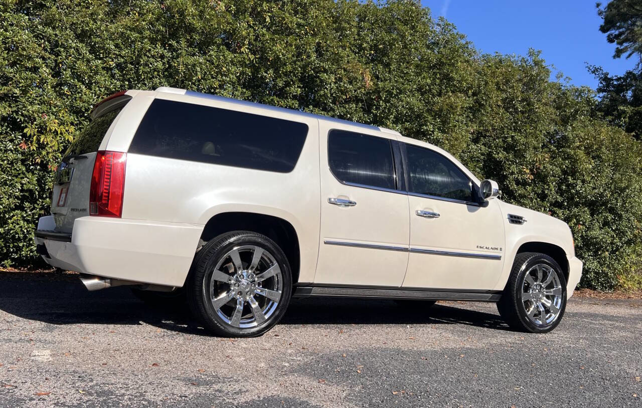 Used 2009 Cadillac Escalade ESV 2WD image 9