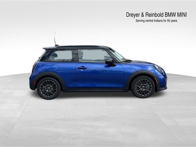 Used 2025 MINI Cooper S FWD image 2