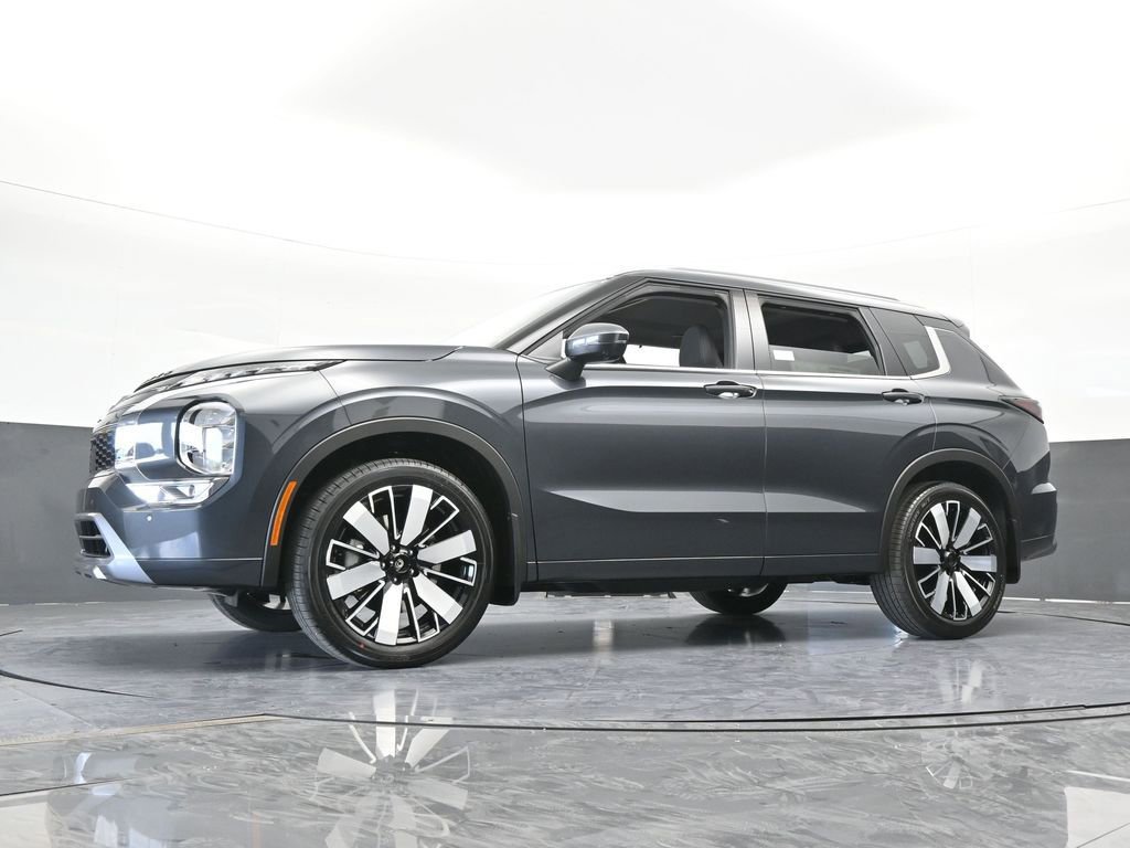 New 2026 Mitsubishi Outlander SEL FWD image 67