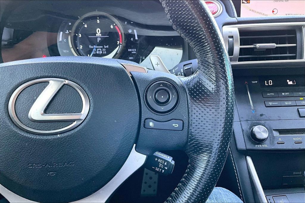 Used 2016 Lexus IS 200t RWD image 7