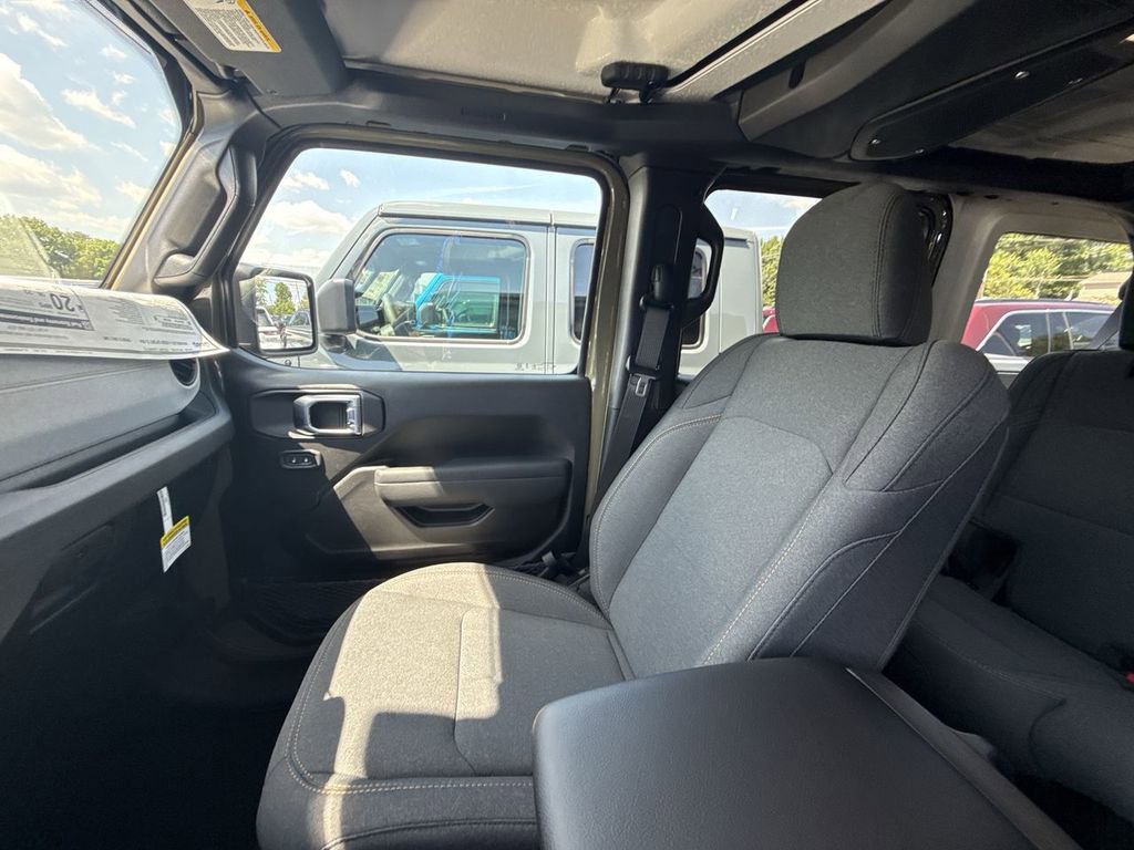 New 2026 Jeep Wrangler Unlimited Sport AWD/4WD image 30