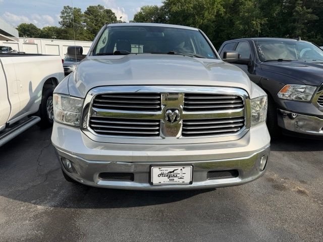 Used 2015 RAM 1500 SLT AWD/4WD image 2