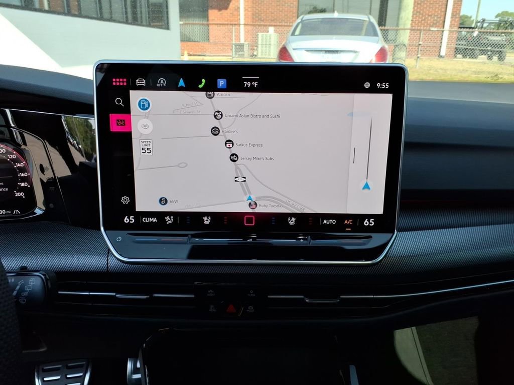 Used 2026 Volkswagen Golf AWD/4WD image 11