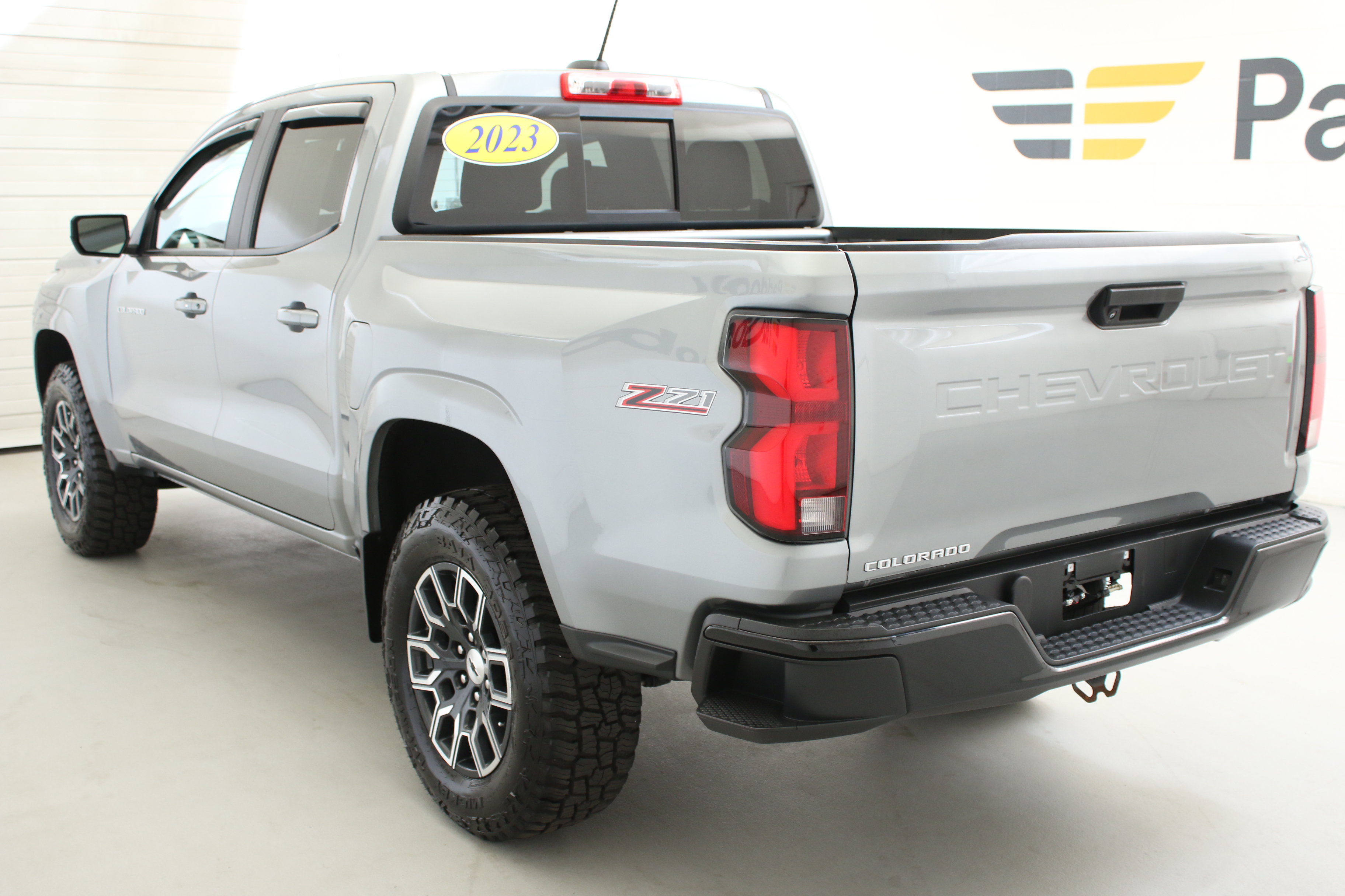 Used 2023 Chevrolet Colorado Z71 AWD/4WD image 6