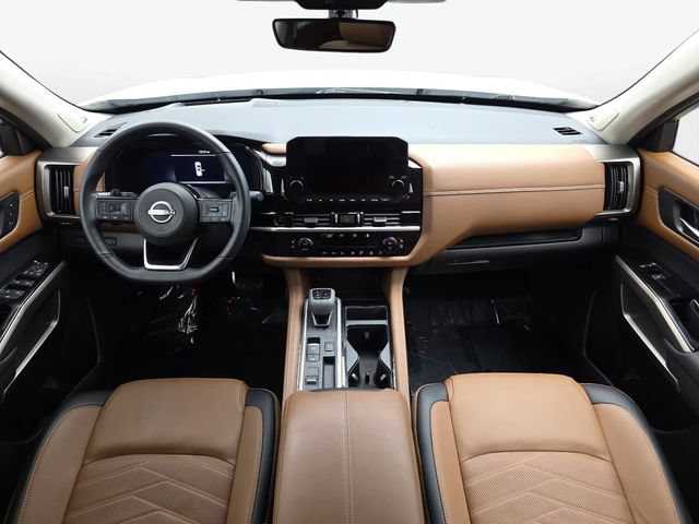 Used 2025 Nissan Pathfinder Platinum w/ Cargo Package FWD image 13