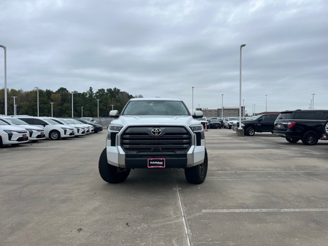 Used 2024 Toyota Tundra Limited AWD/4WD image 2