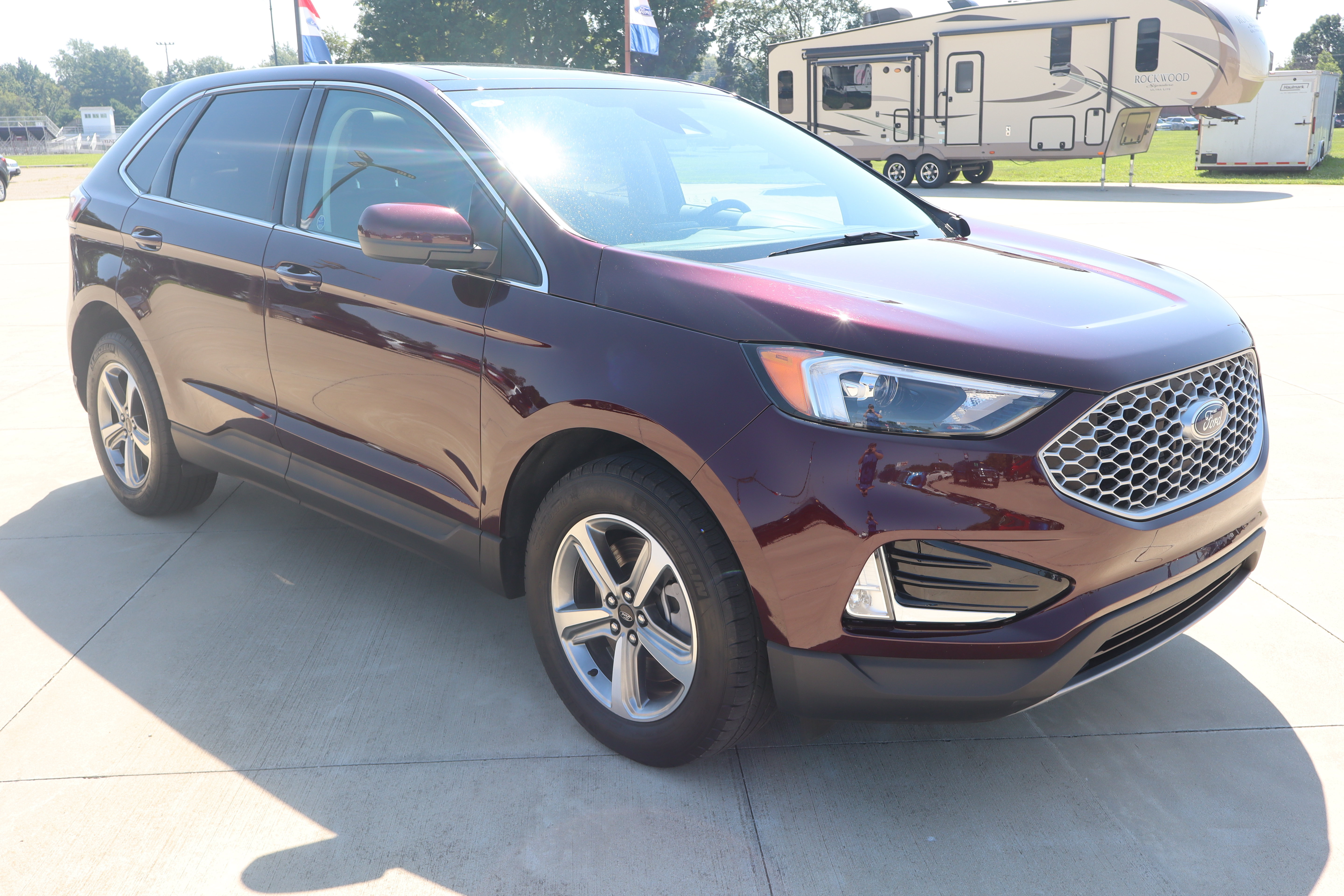 Used 2024 Ford Edge SEL w/ Convenience Package AWD/4WD image 4