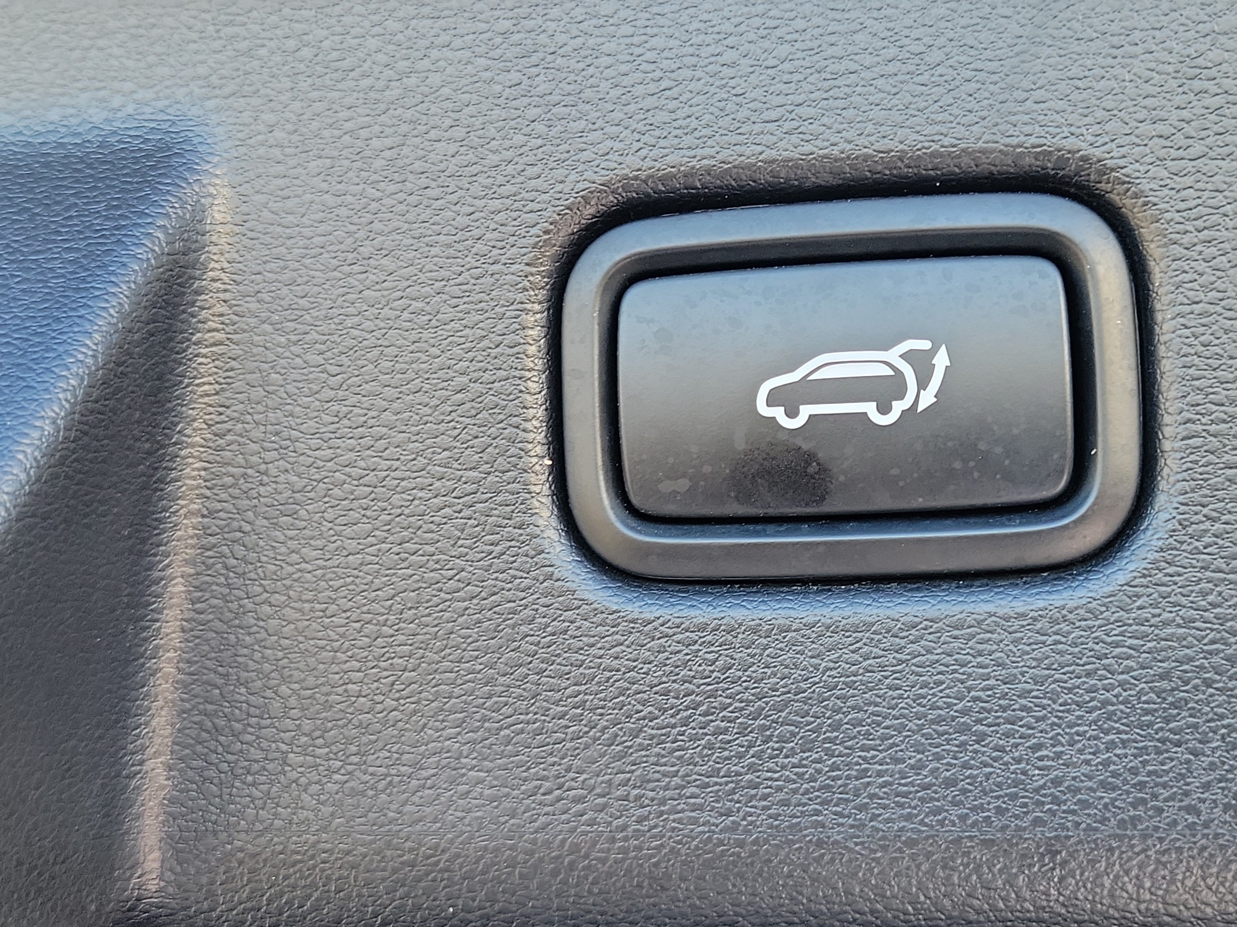 Used 2023 Hyundai Tucson SEL w/ Convenience Package FWD image 12