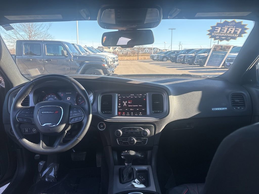 Used 2023 Dodge Charger SXT w/ Blacktop Package image 37