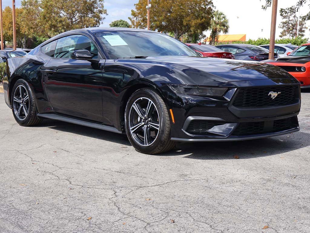 Used 2025 Ford Mustang Premium image 50