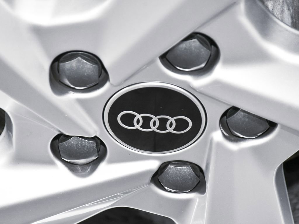 Used 2022 Audi Q3 2.0T Premium w/ Convenience Package image 74