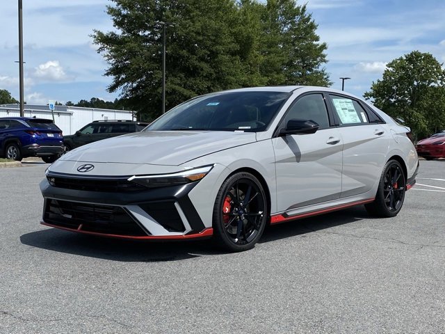 New 2025 Hyundai Elantra N image 3