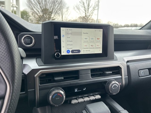 Used 2025 Toyota 4Runner SR5 image 23