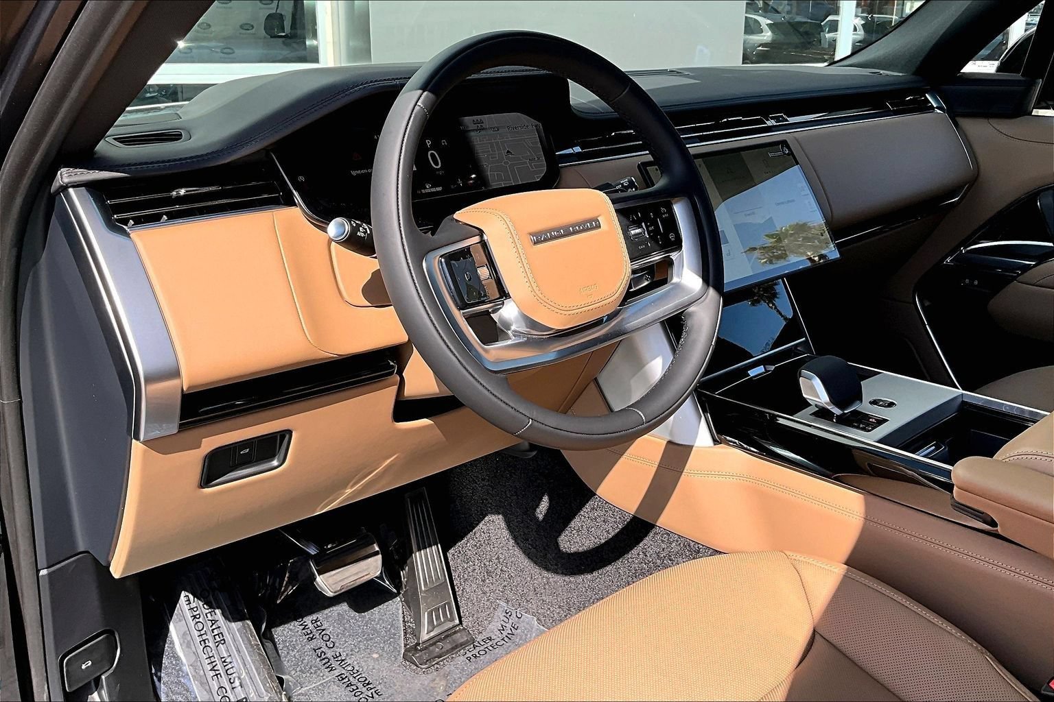 New 2026 Land Rover Range Rover Long Wheelbase SE AWD/4WD image 6