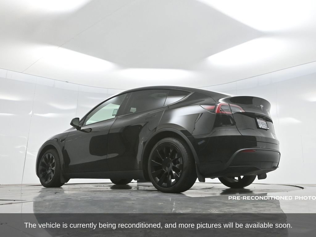 Used 2023 Tesla Model Y Long Range image 63
