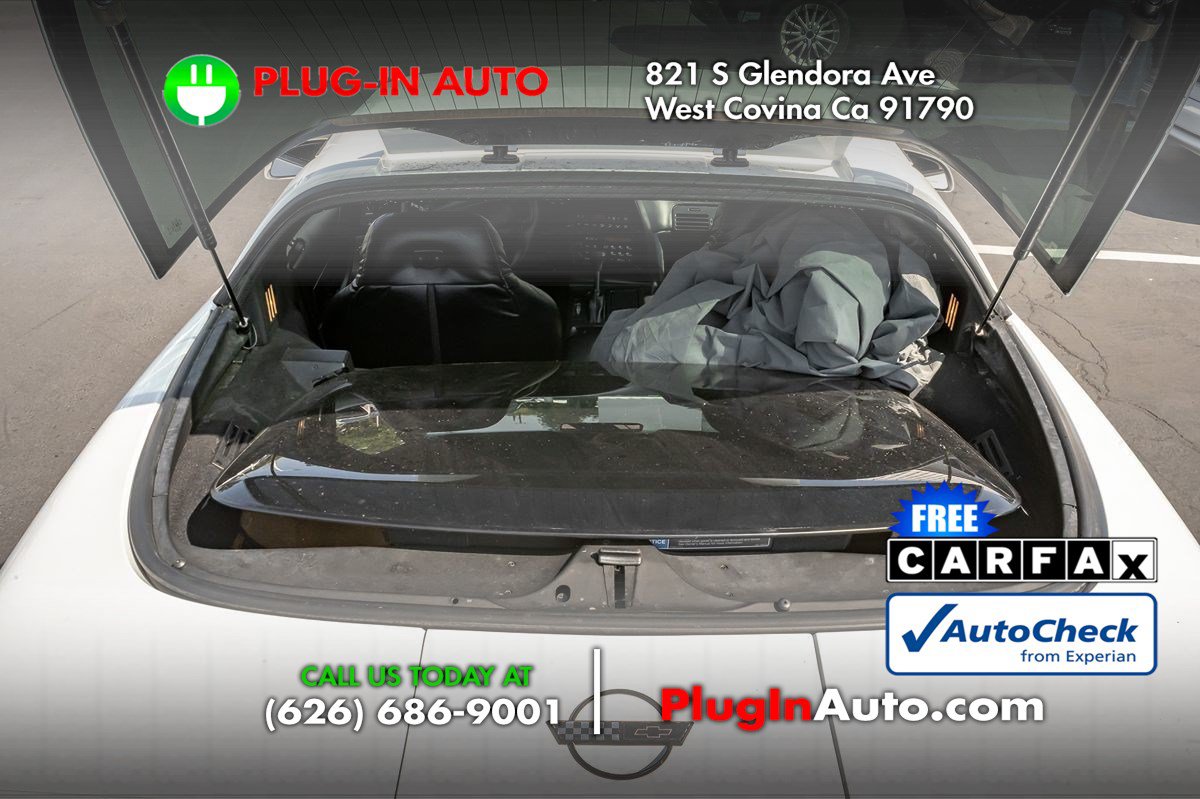 Used 1996 Chevrolet Corvette Coupe RWD image 19