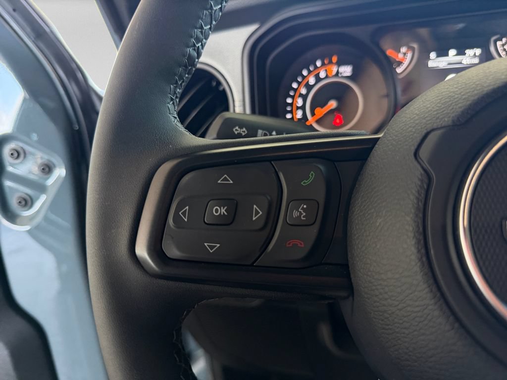 Used 2026 Jeep Gladiator Sport AWD/4WD image 20