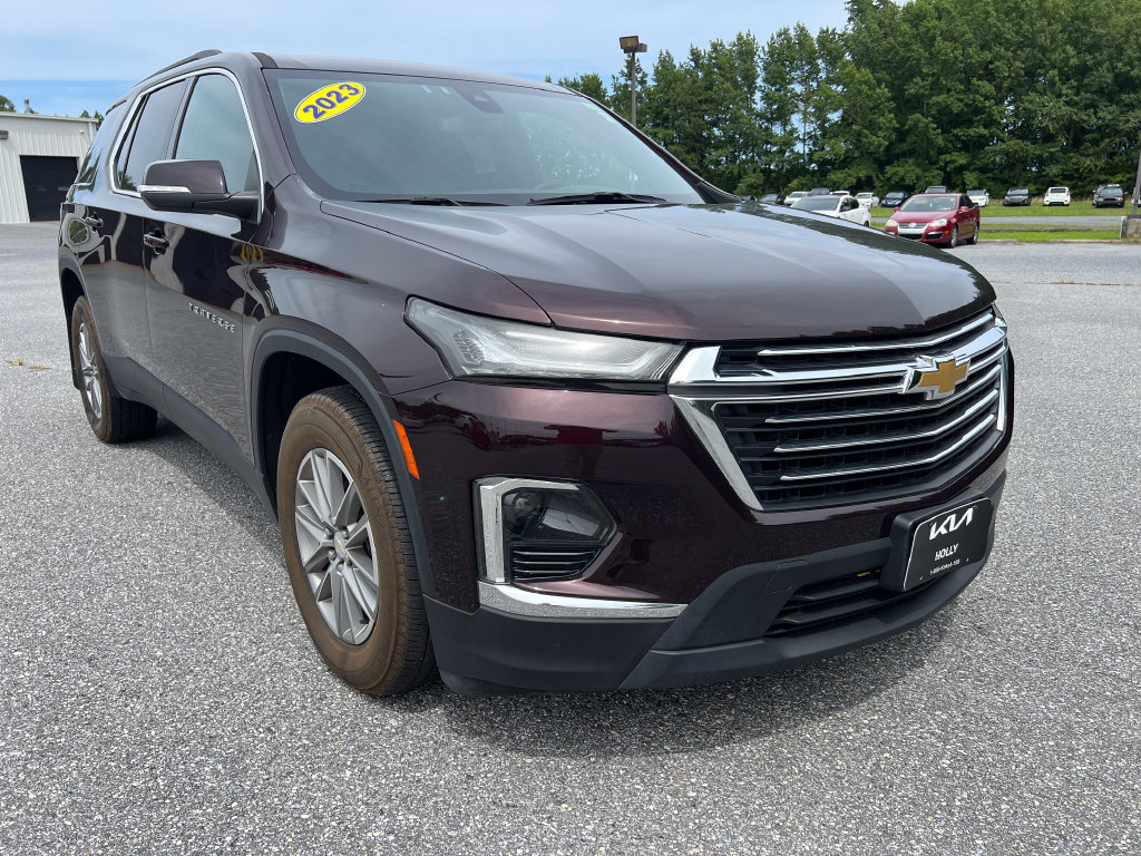 Used 2023 Chevrolet Traverse LT AWD/4WD image 13