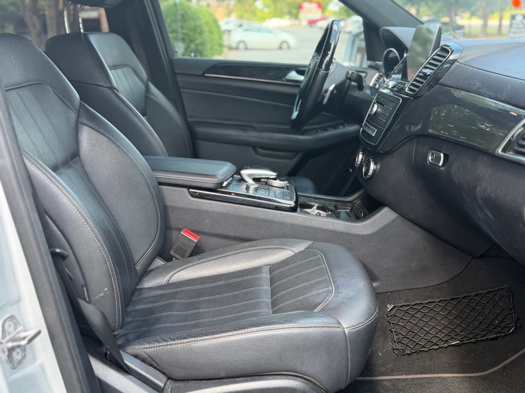 Used 2018 Mercedes-Benz GLS 450 4MATIC image 16