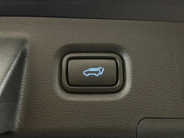 Certified 2023 Hyundai Santa Fe SEL AWD/4WD image 16