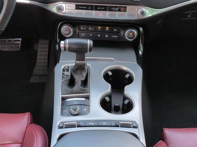 Used 2021 Kia Stinger GT1 RWD image 18