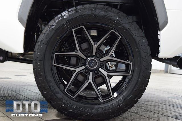 Used 2024 Toyota Tundra Limited w/ Power Package image 25