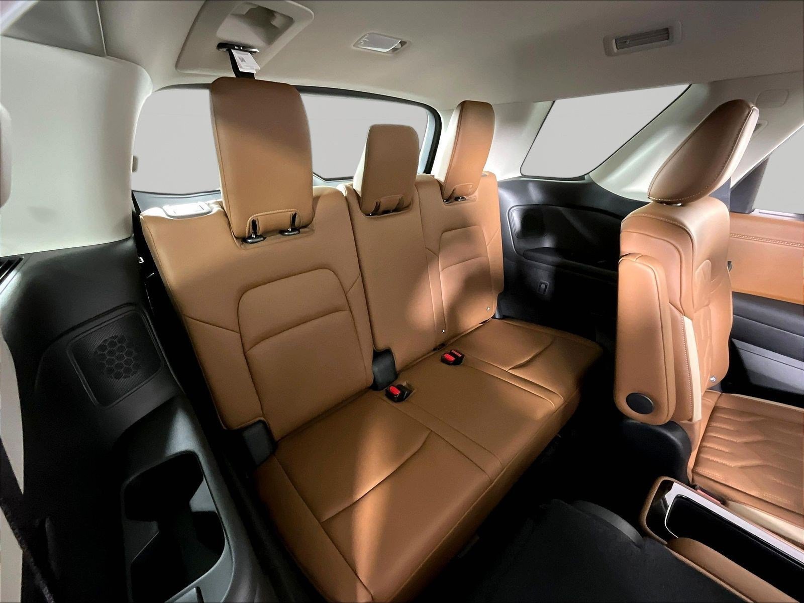 New 2026 Nissan Pathfinder Platinum AWD/4WD image 21