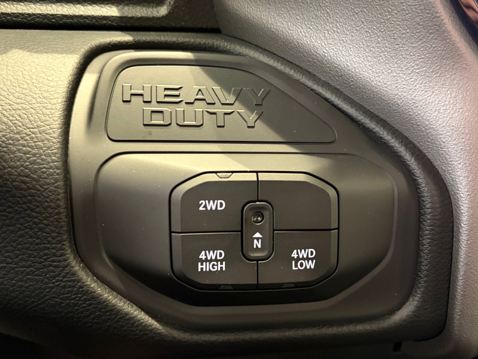 New 2026 RAM 3500 Big Horn AWD/4WD image 20