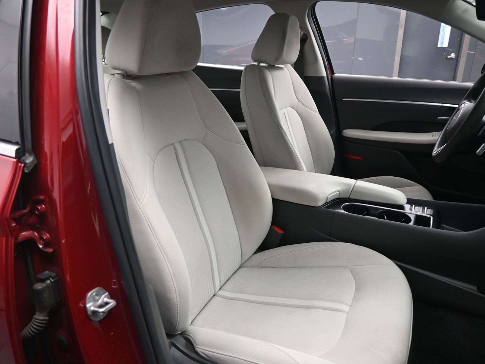 Used 2025 Hyundai Sonata SEL image 13