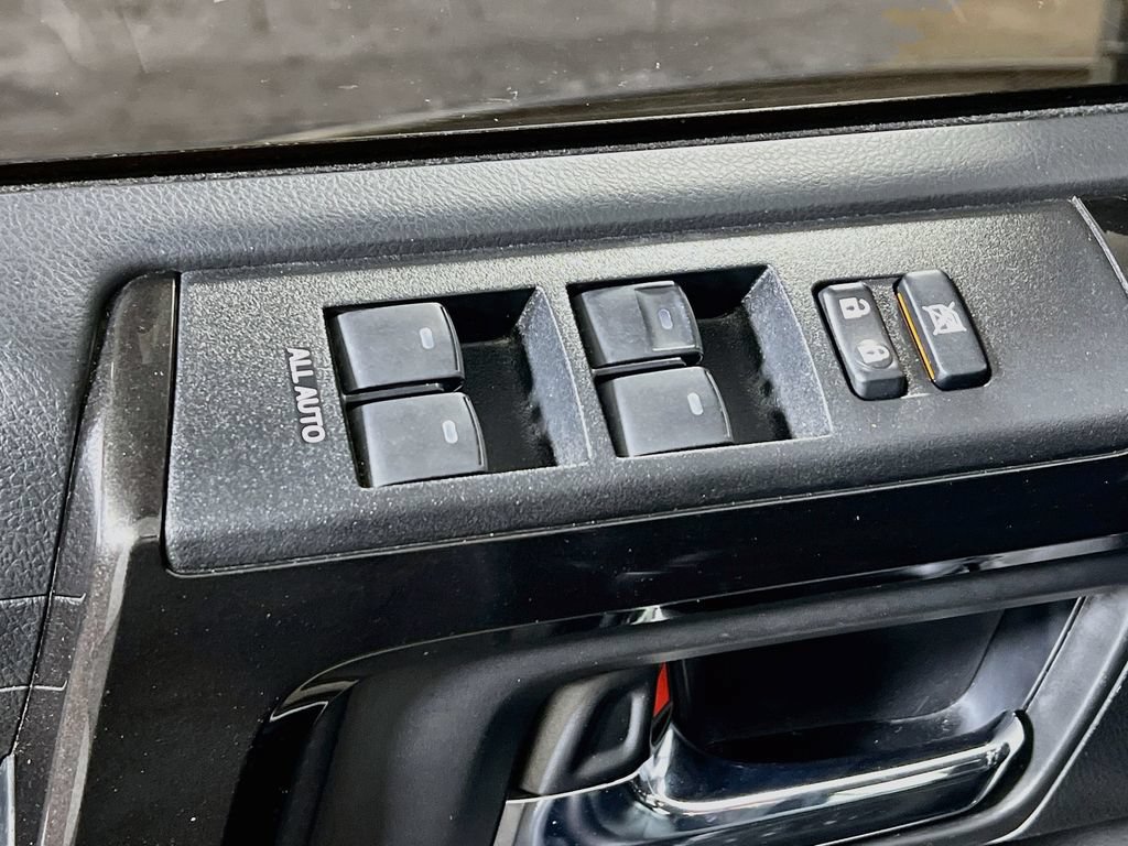Certified 2019 Toyota 4Runner TRD Off-Road Premium AWD/4WD image 16