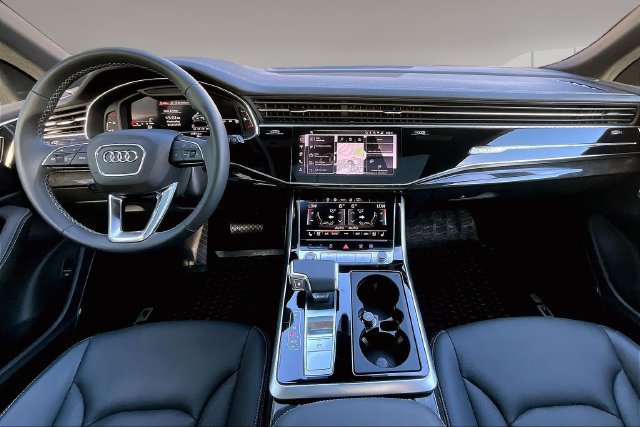 Used 2026 Audi Q8 Premium Plus AWD/4WD image 7