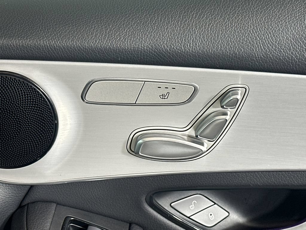 Used 2022 Mercedes-Benz GLC 300 image 16