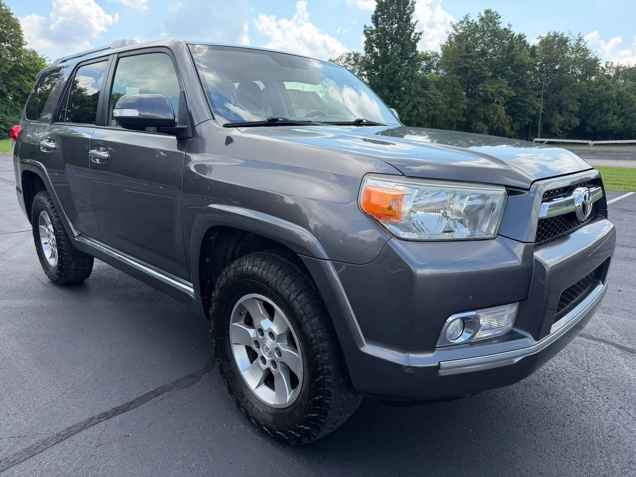 Used 2012 Toyota 4Runner SR5 w/ Convenience Pkg AWD/4WD image 8