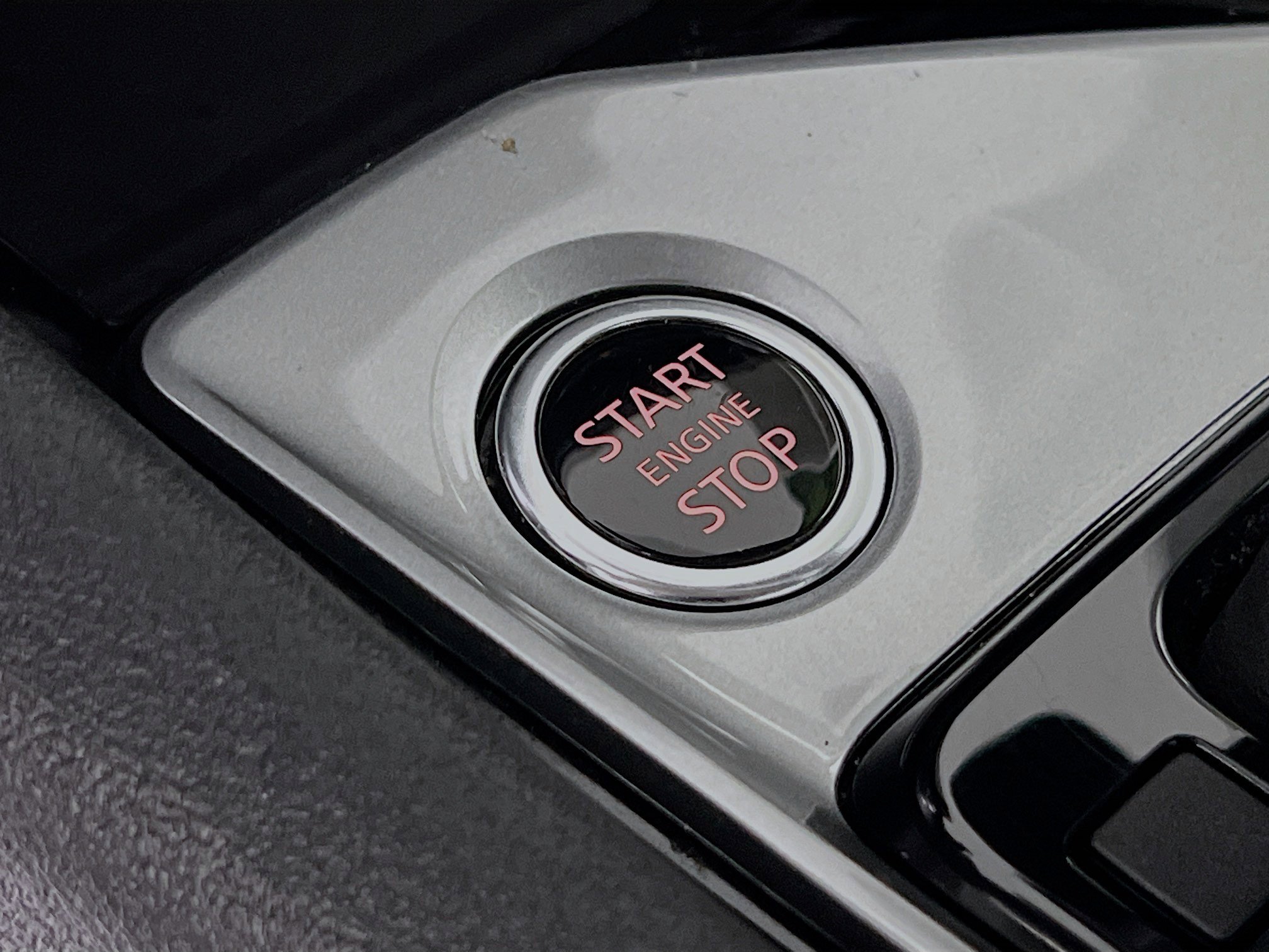 Used 2024 Nissan Altima 2.5 SV image 23