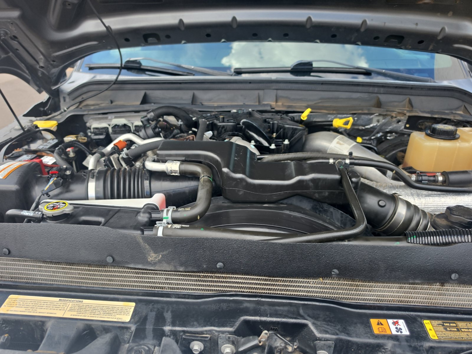Used 2015 Ford F350 Lariat AWD/4WD image 32