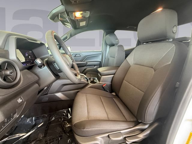 Used 2025 Chevrolet Colorado Trail Boss AWD/4WD image 10
