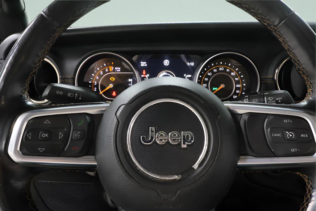 Used 2021 Jeep Wrangler Unlimited Sahara AWD/4WD image 15