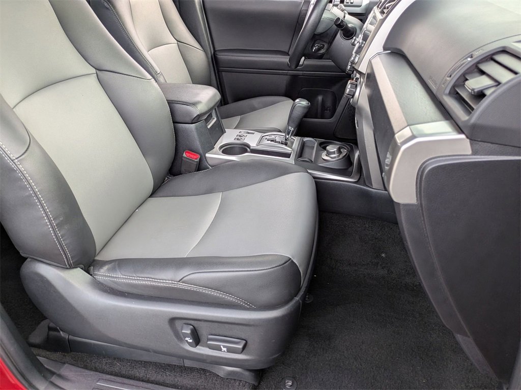 Used 2024 Toyota 4Runner SR5 Premium image 29