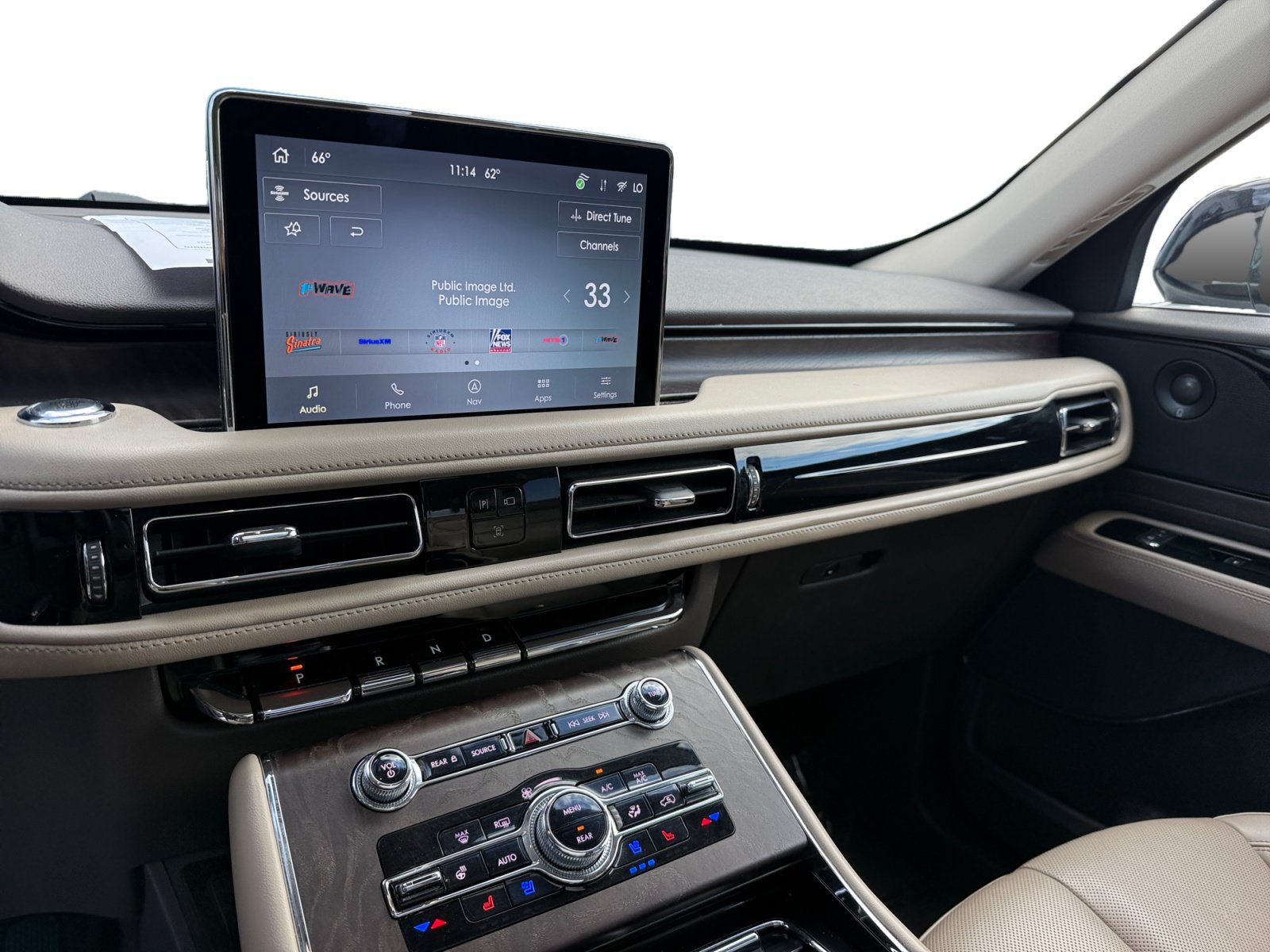 Used 2022 Lincoln Aviator Reserve w/ Elements Package Plus RWD image 12