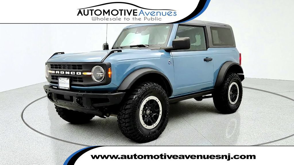 Used 2023 Ford Bronco Black Diamond w/ Sasquatch Package AWD/4WD image 1