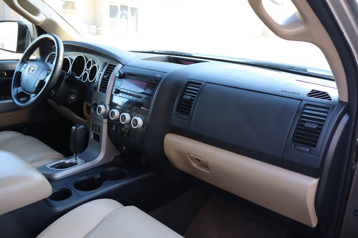 Used 2012 Toyota Sequoia SR5 image 17