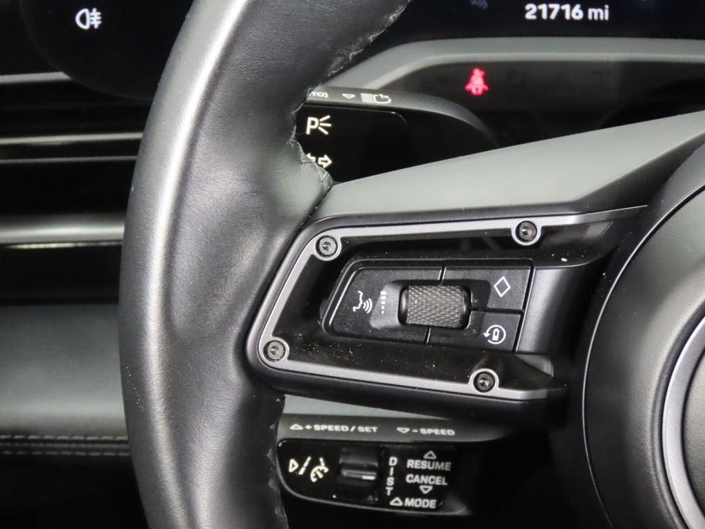 Certified 2022 Porsche Taycan Turbo S AWD/4WD image 19