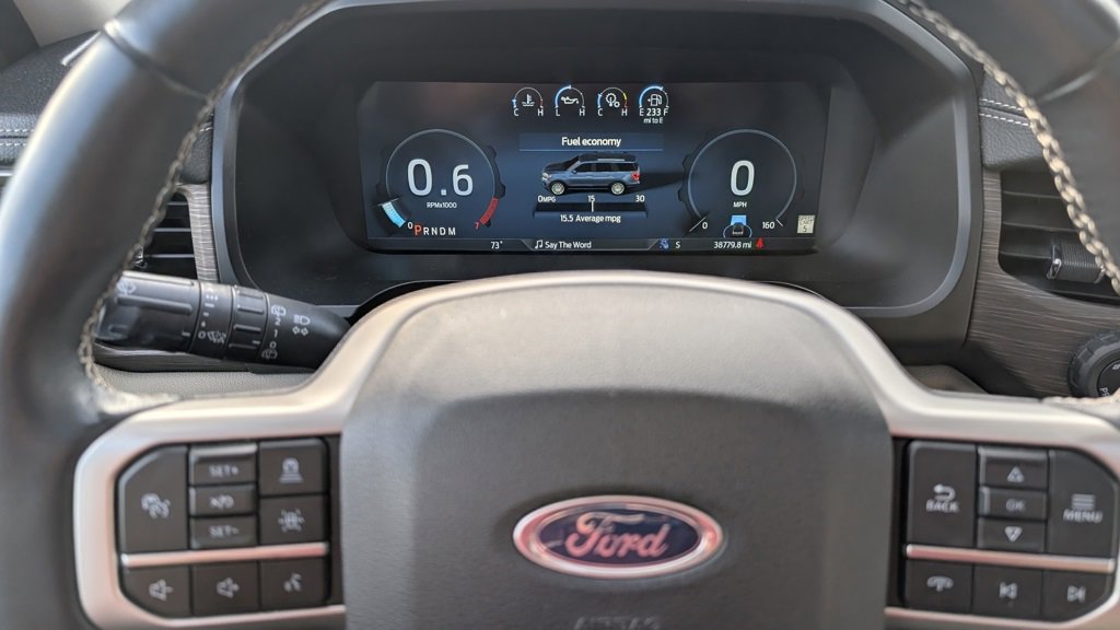 Used 2023 Ford Expedition Limited image 9