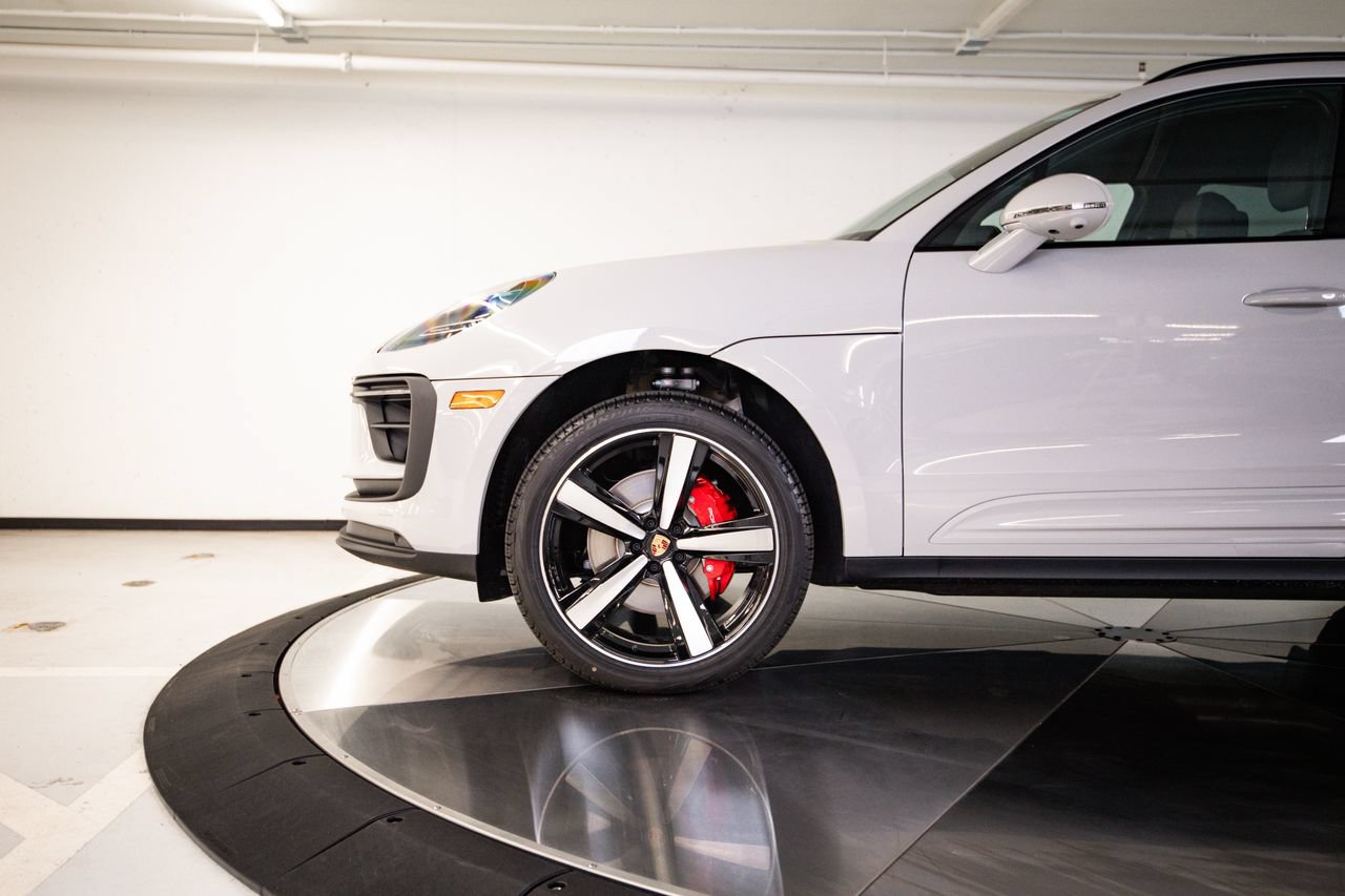 New 2026 Porsche Macan S AWD/4WD image 11