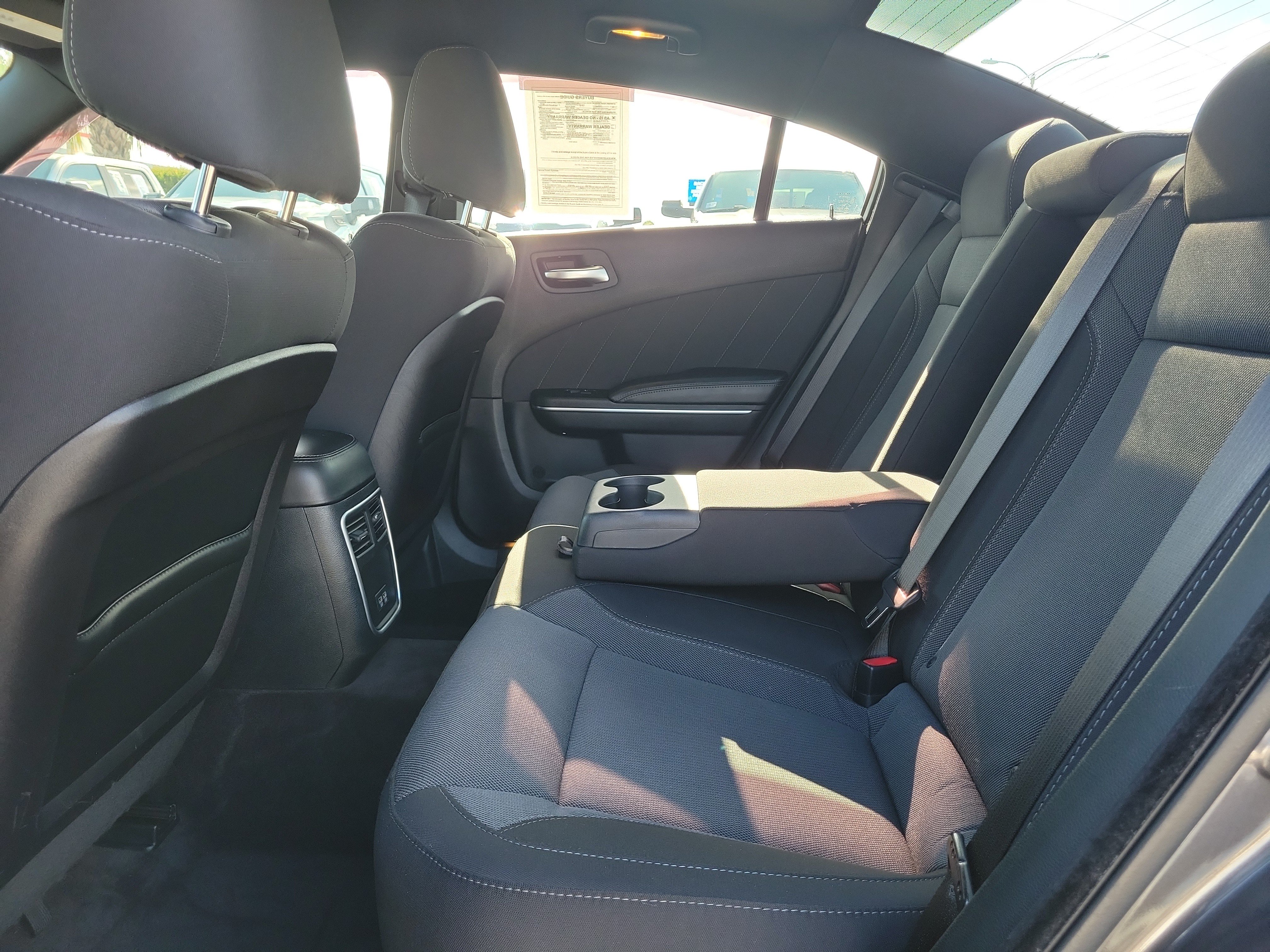 Used 2016 Dodge Charger SXT RWD image 15